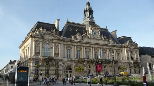 Tours : la mairie veut accueillir une trentaine de réfugiés afghans